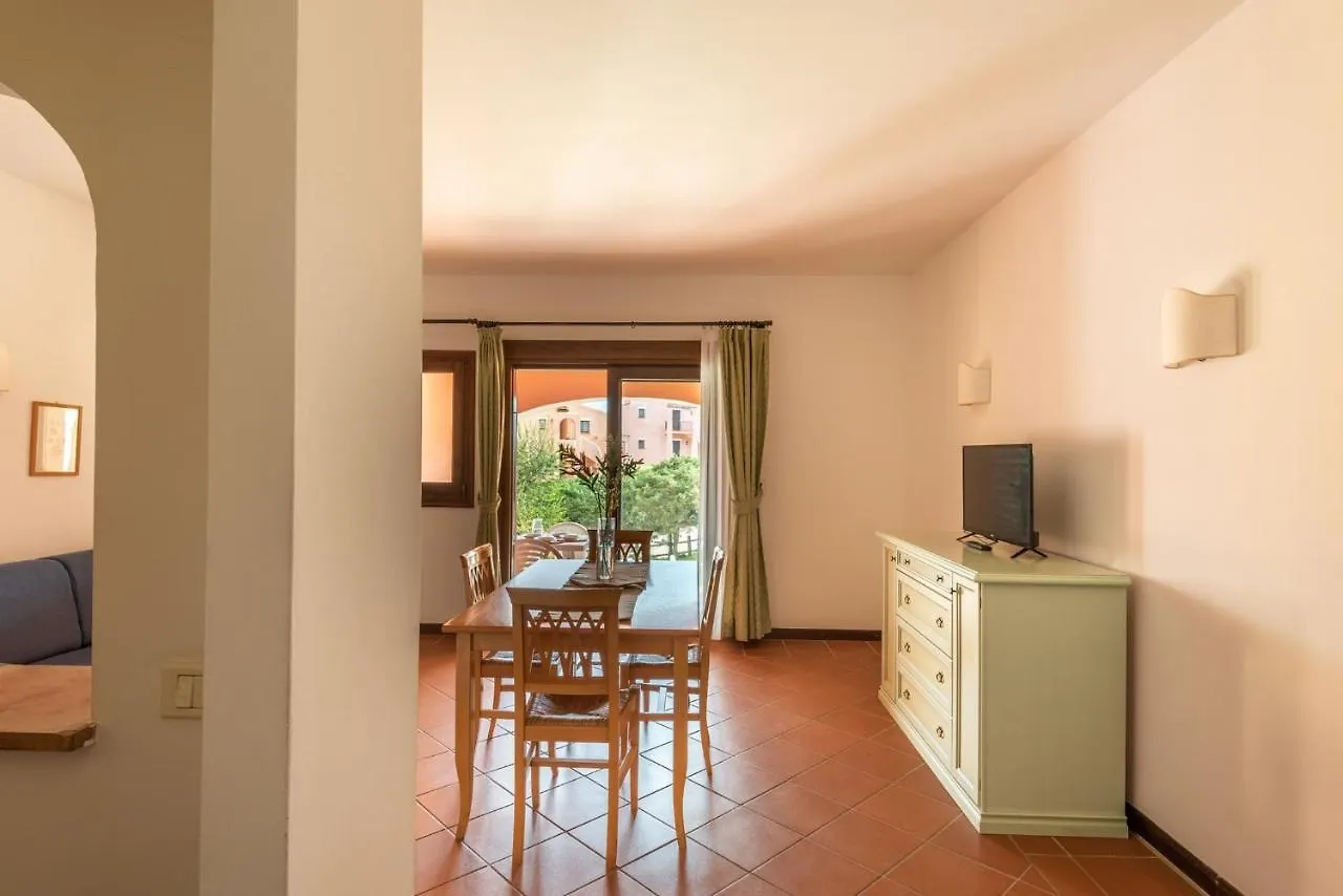 Charming Small Villa Bella Villetta Sleeps 4 Punta de su Torrione 0*,  Italien